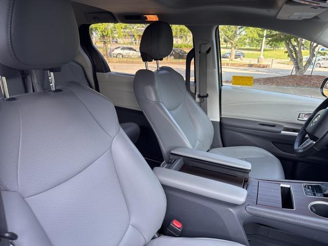 used 2022 Toyota Sienna car, priced at $39,722