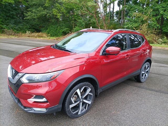 used 2020 Nissan Rogue Sport car, priced at $16,483