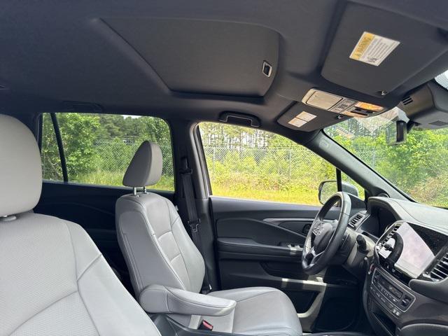 used 2022 Honda Passport car, priced at $30,799