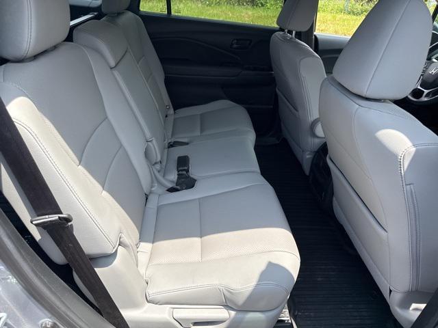 used 2022 Honda Passport car, priced at $30,799
