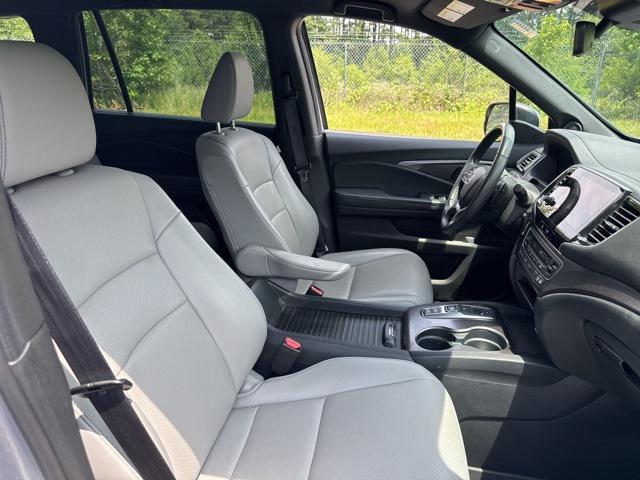 used 2022 Honda Passport car, priced at $30,799