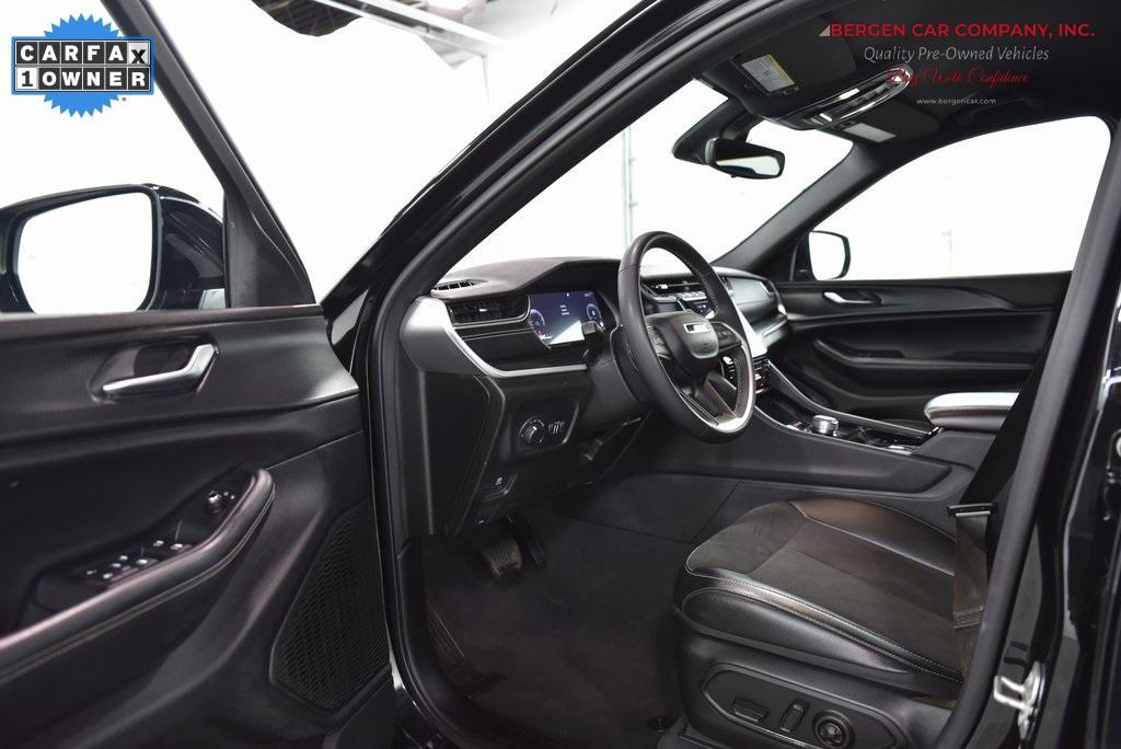 used 2023 Jeep Grand Cherokee L car, priced at $30,999