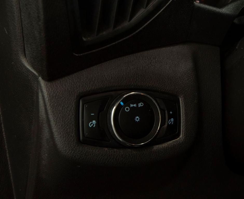 used 2015 Ford Transit Connect car, priced at $20,999