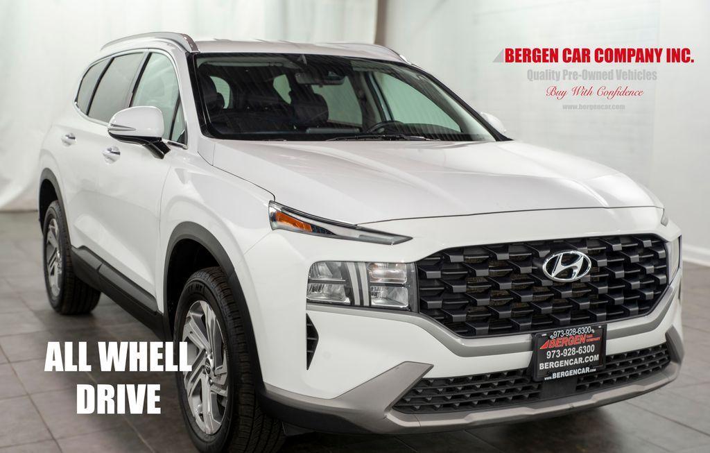 used 2023 Hyundai Santa Fe car, priced at $20,999