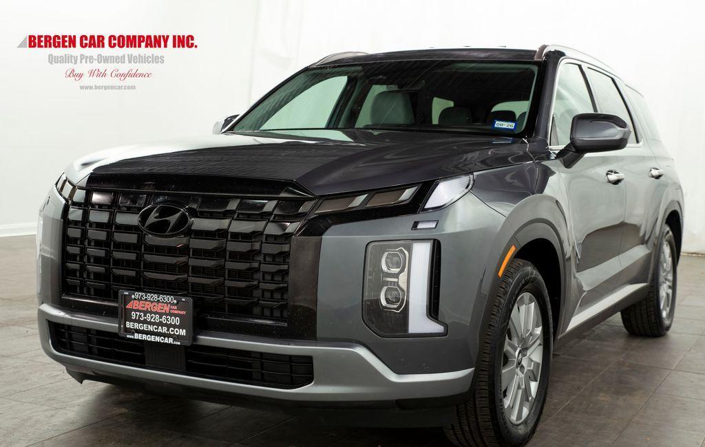 used 2025 Hyundai Palisade car, priced at $32,628