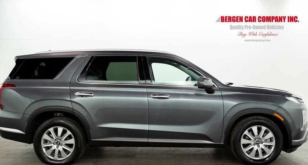 used 2025 Hyundai Palisade car, priced at $32,628