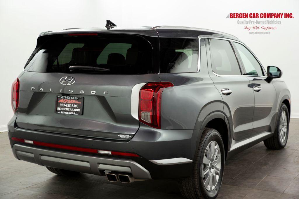 used 2025 Hyundai Palisade car, priced at $32,628