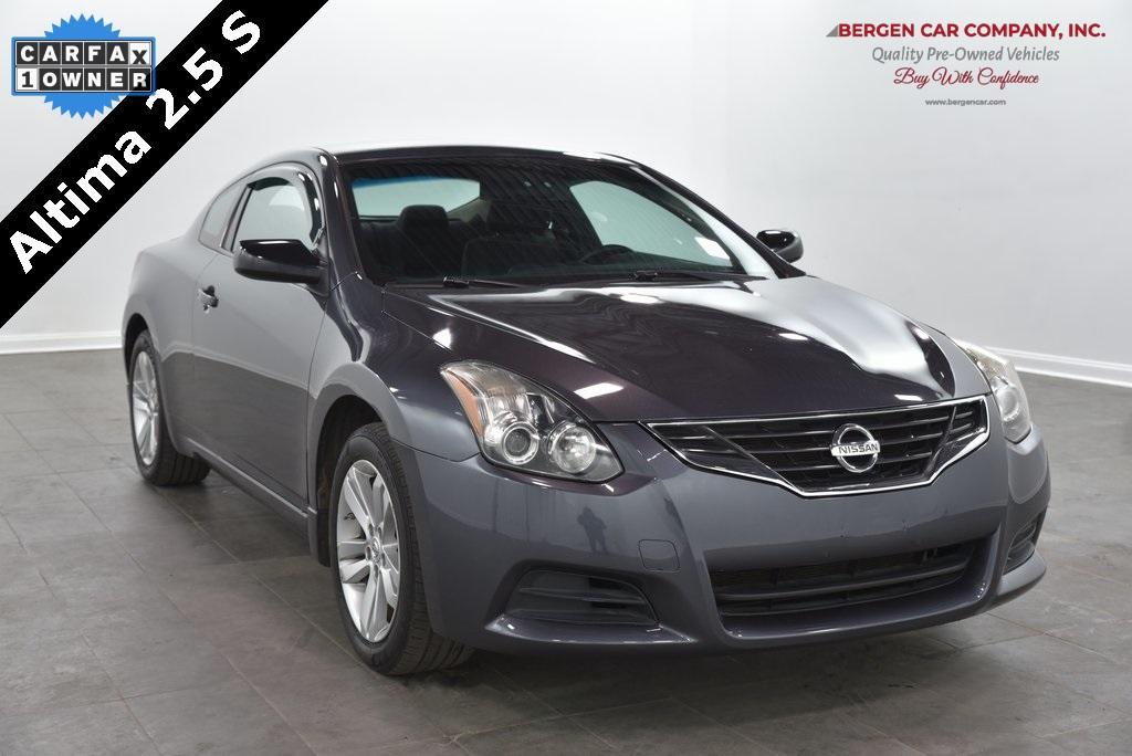 used 2013 Nissan Altima car, priced at $8,999