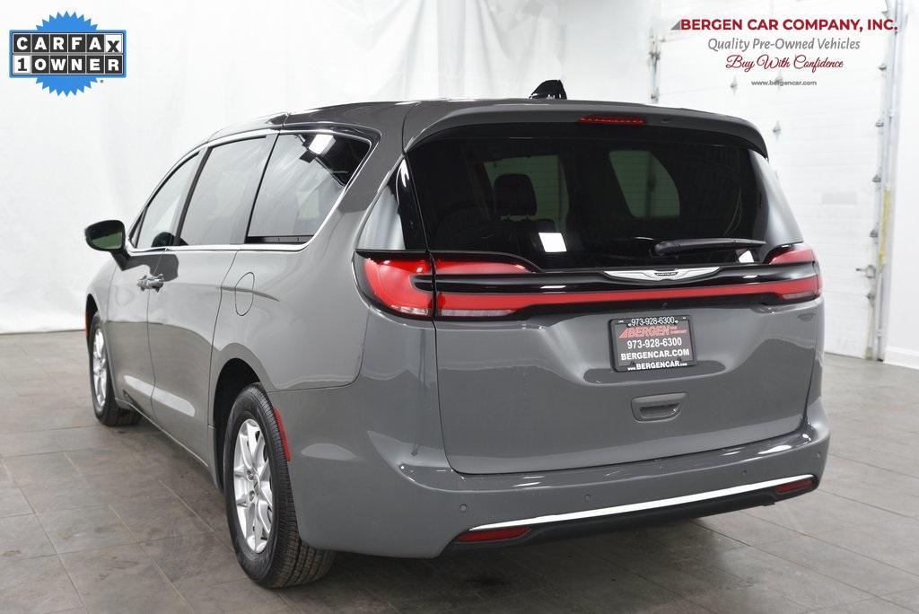 used 2023 Chrysler Pacifica car, priced at $24,999