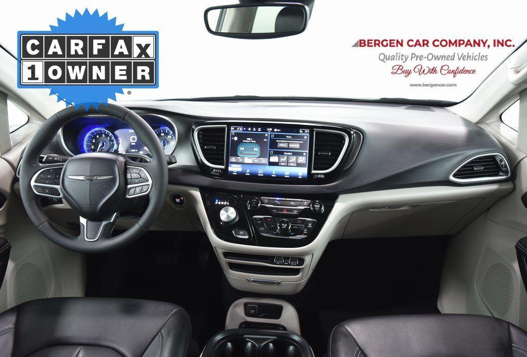 used 2023 Chrysler Pacifica car, priced at $23,556