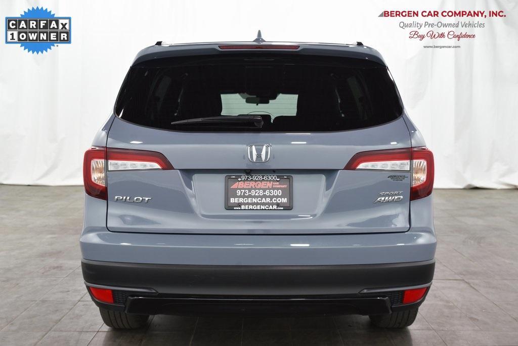 used 2022 Honda Pilot car, priced at $29,999