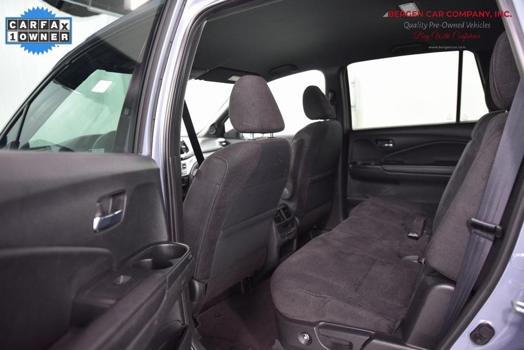 used 2022 Honda Pilot car, priced at $29,999