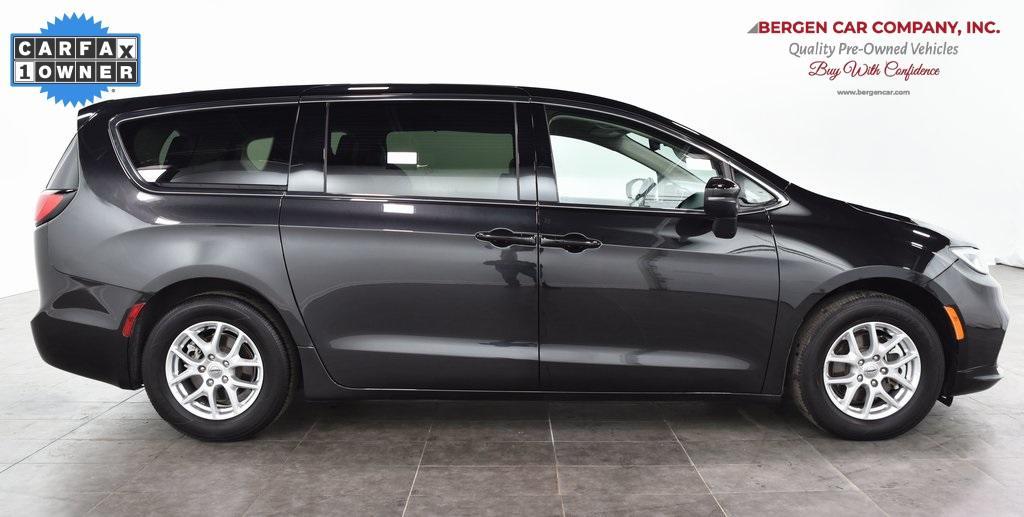 used 2023 Chrysler Pacifica car, priced at $24,881