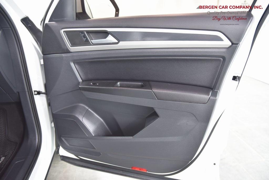 used 2020 Volkswagen Atlas Cross Sport car, priced at $26,999