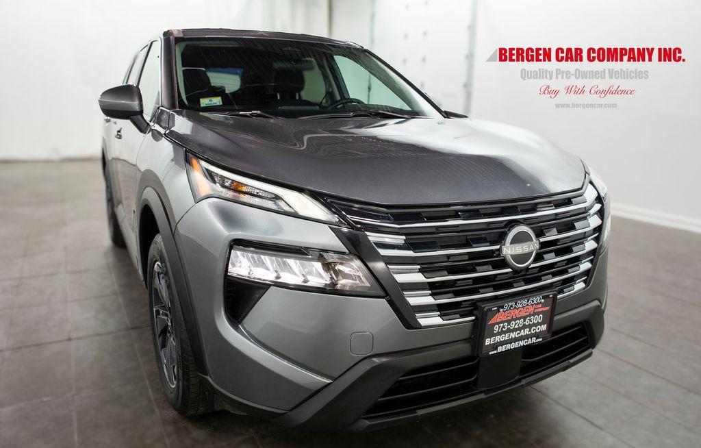 used 2024 Nissan Rogue car, priced at $23,999