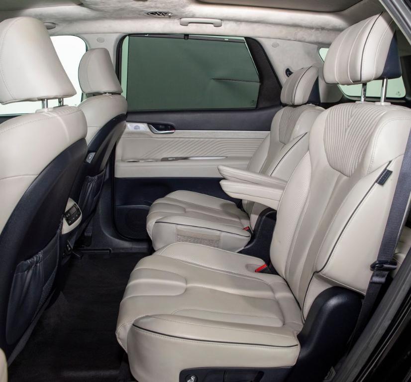 used 2024 Hyundai Palisade car, priced at $37,753