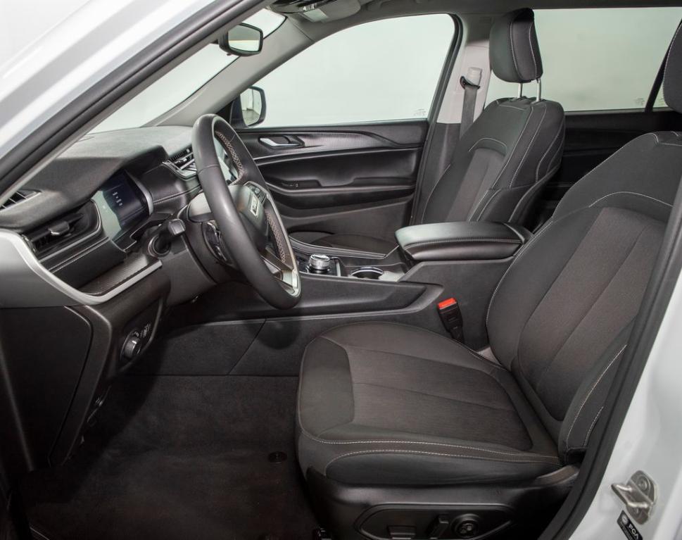 used 2023 Jeep Grand Cherokee L car, priced at $26,881