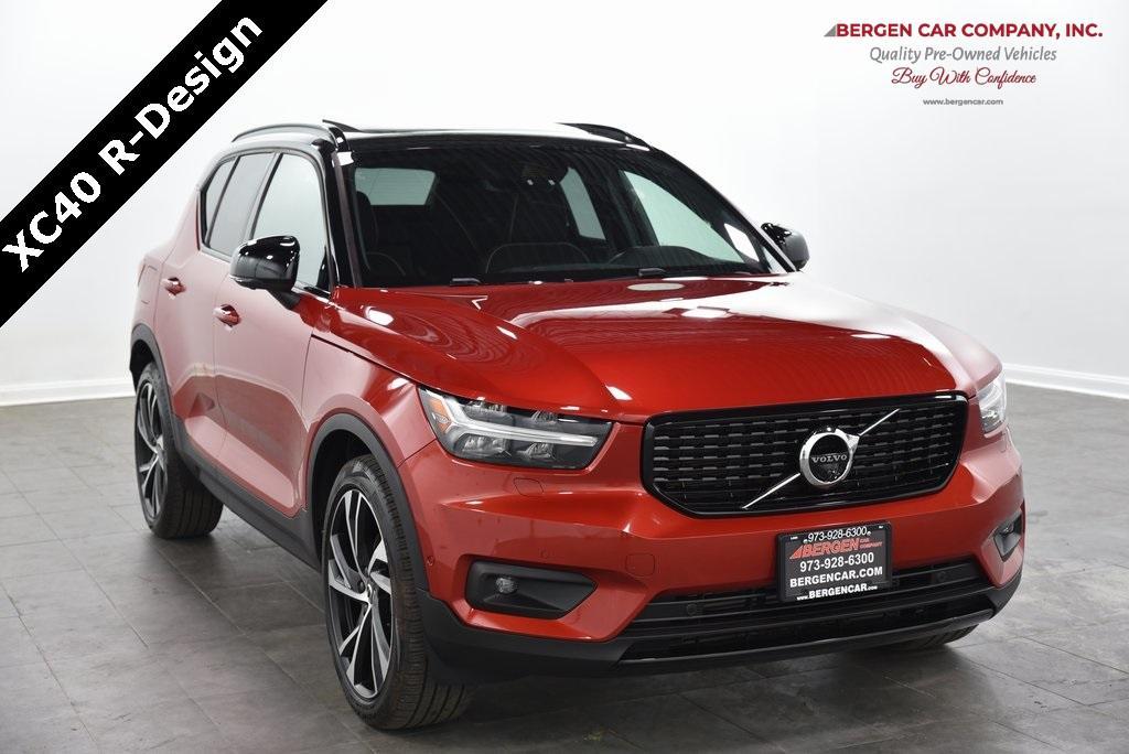 used 2019 Volvo XC40 car, priced at $25,963