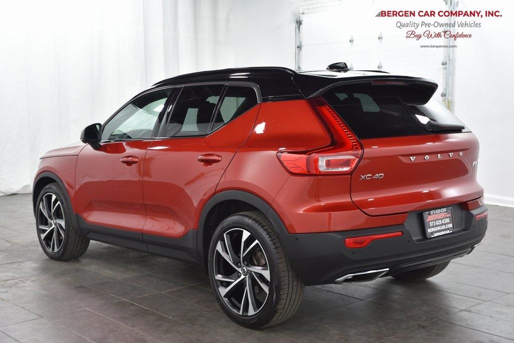 used 2019 Volvo XC40 car, priced at $25,963