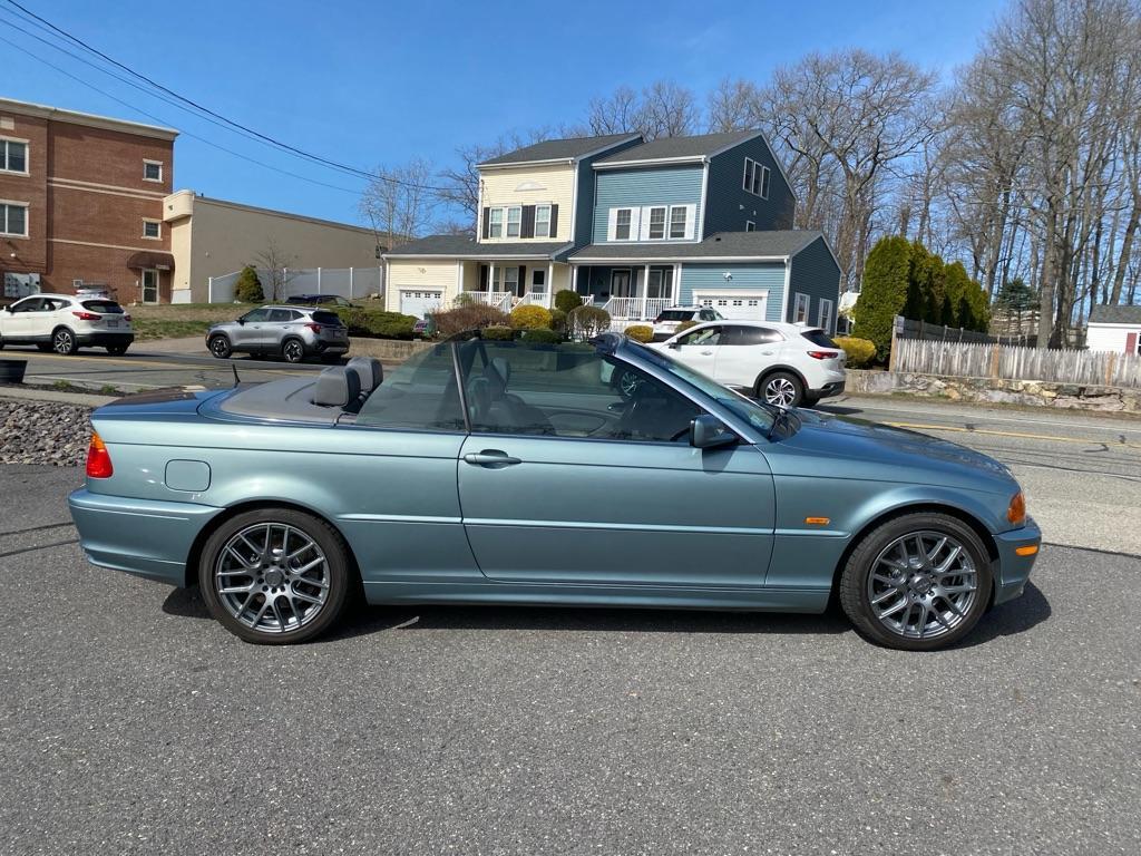 used 2003 BMW 330 car, priced at $10,995