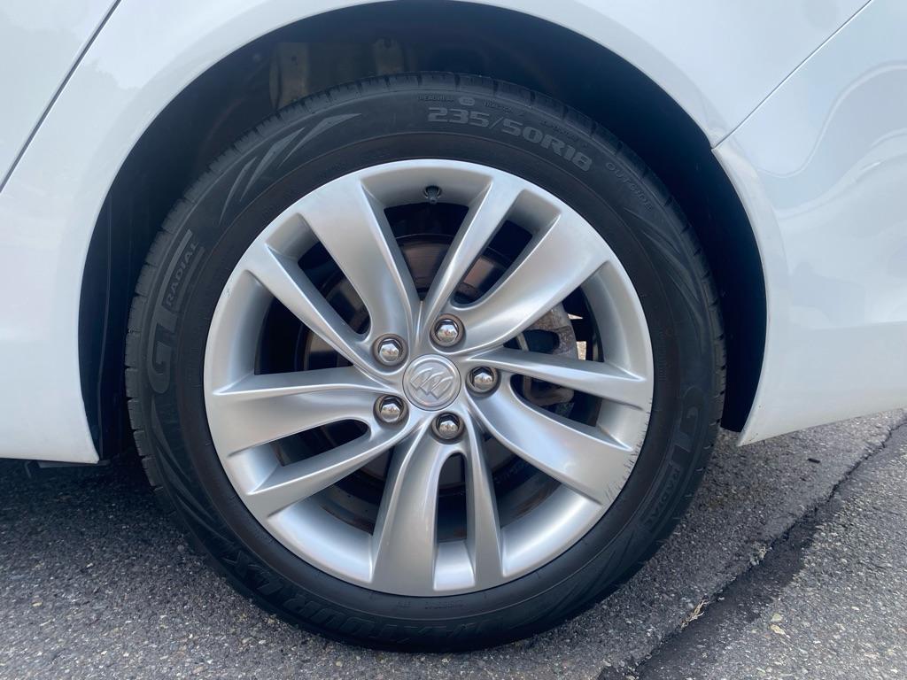 used 2015 Buick Regal car, priced at $15,999