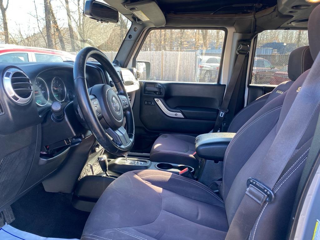 used 2013 Jeep Wrangler Unlimited car, priced at $15,500
