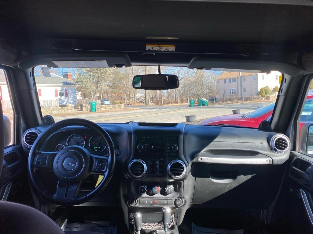 used 2013 Jeep Wrangler Unlimited car, priced at $15,500
