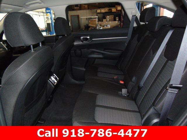 used 2023 Kia Sorento car, priced at $26,875