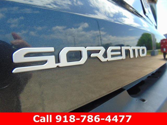 used 2023 Kia Sorento car, priced at $26,875