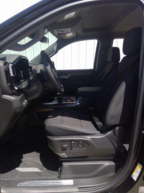 new 2025 Chevrolet Silverado 1500 car, priced at $64,020