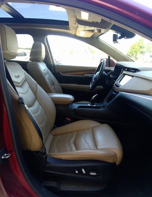 used 2019 Cadillac XT5 car, priced at $21,720