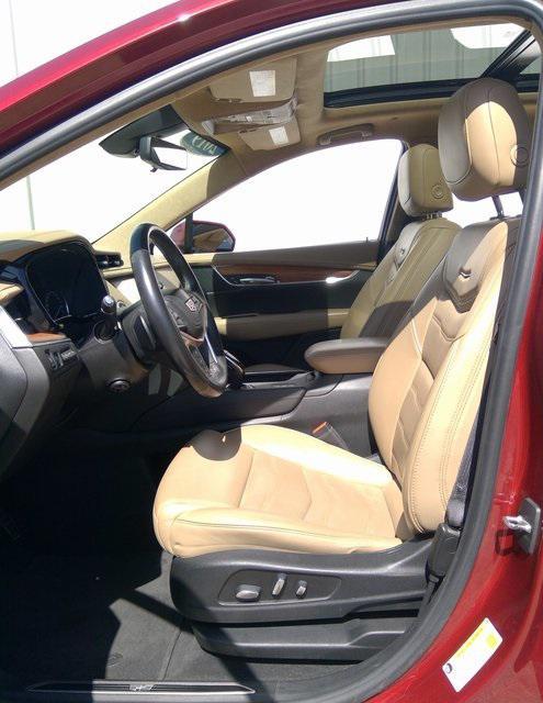 used 2019 Cadillac XT5 car, priced at $21,720
