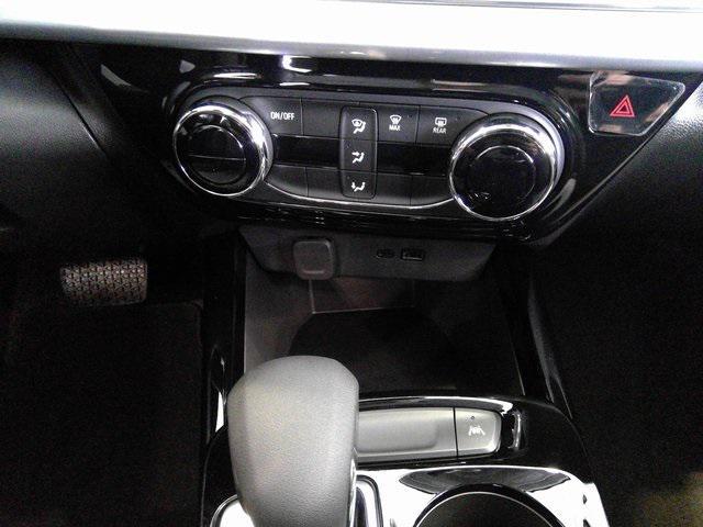 new 2025 Chevrolet Trax car, priced at $24,135