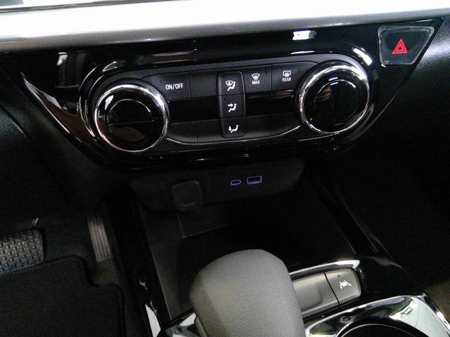 new 2025 Chevrolet Trax car, priced at $24,135
