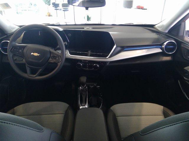 new 2025 Chevrolet Trax car, priced at $24,135