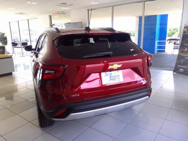 new 2025 Chevrolet Trax car, priced at $24,135