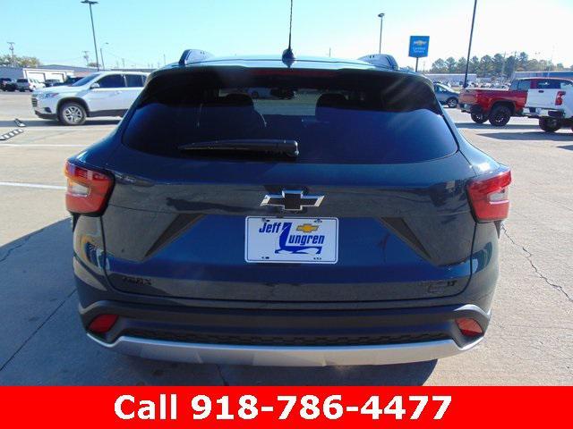 new 2025 Chevrolet Trax car, priced at $24,855