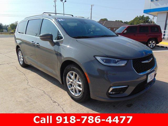 used 2022 Chrysler Pacifica car, priced at $25,475