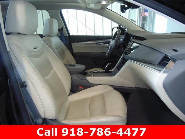 used 2022 Cadillac XT5 car, priced at $31,775