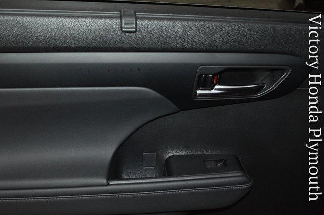 used 2024 Toyota Highlander car, priced at $41,759