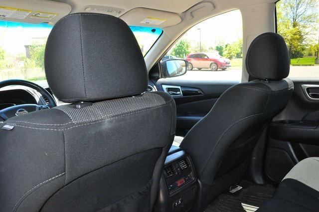 used 2019 Nissan Pathfinder car, priced at $16,372