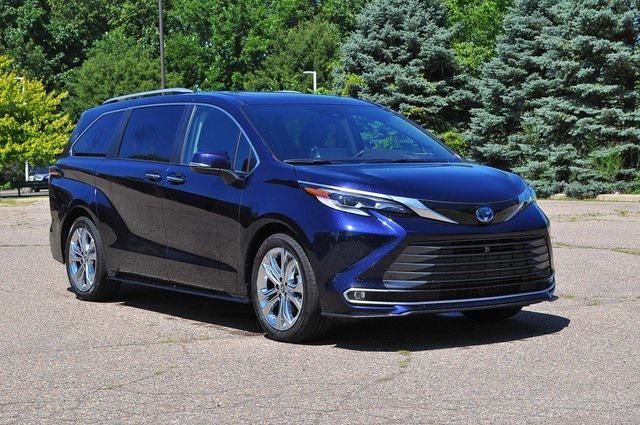used 2023 Toyota Sienna car, priced at $48,634