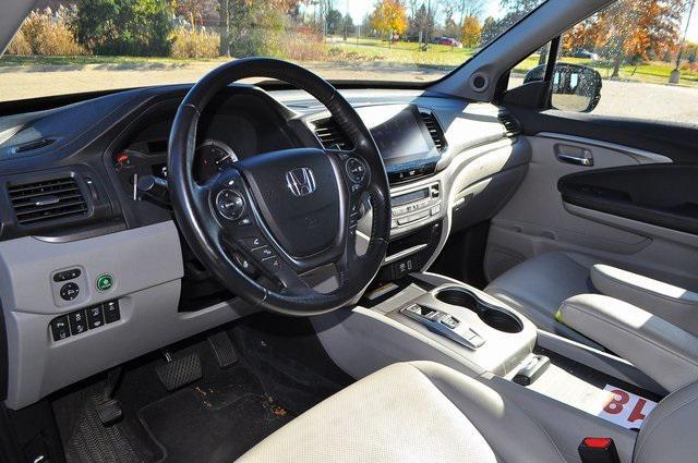 used 2022 Honda Ridgeline car, priced at $28,142