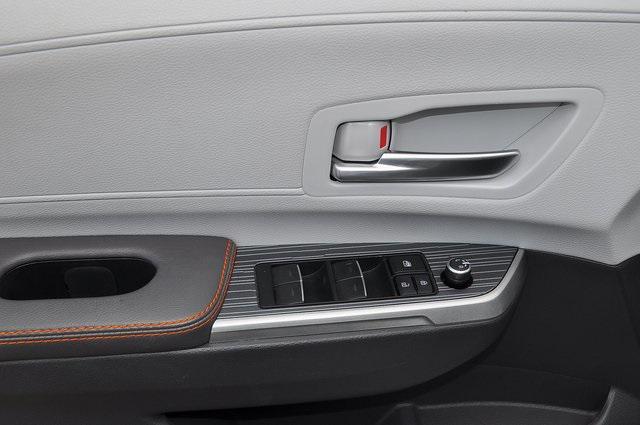 used 2023 Toyota Sienna car, priced at $43,706