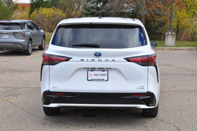 used 2023 Toyota Sienna car, priced at $43,706