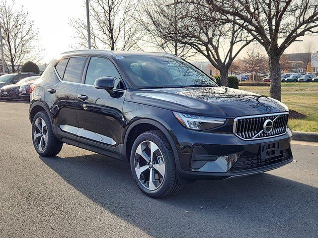 new 2025 Volvo XC40 car, priced at $46,015