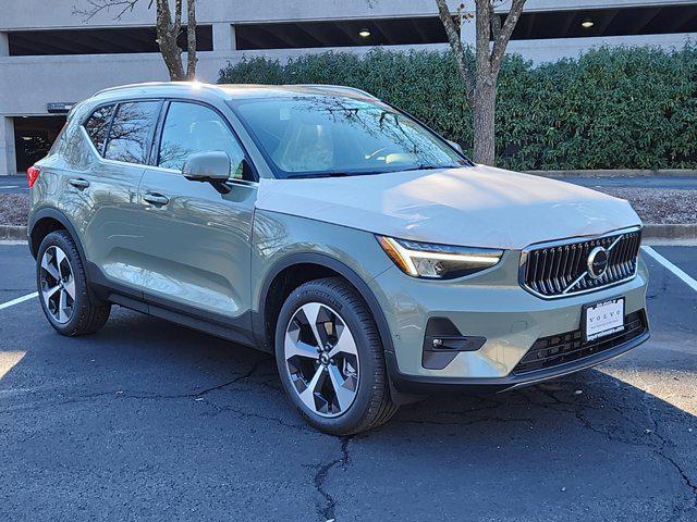 new 2025 Volvo XC40 car, priced at $47,345