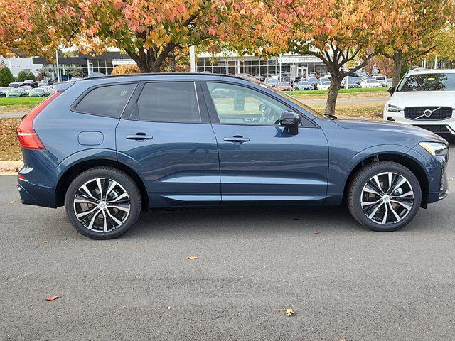 new 2025 Volvo XC60 car