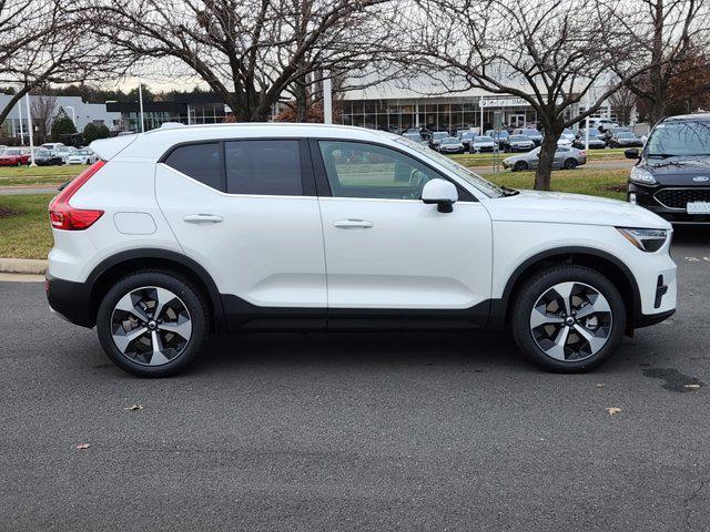 new 2025 Volvo XC40 car, priced at $46,015