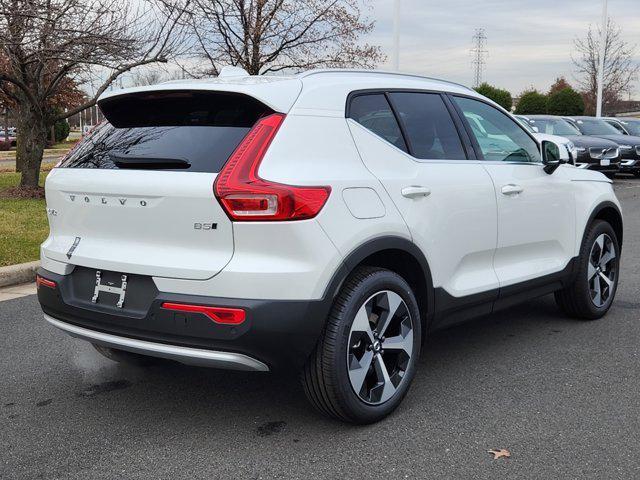 new 2025 Volvo XC40 car, priced at $46,015